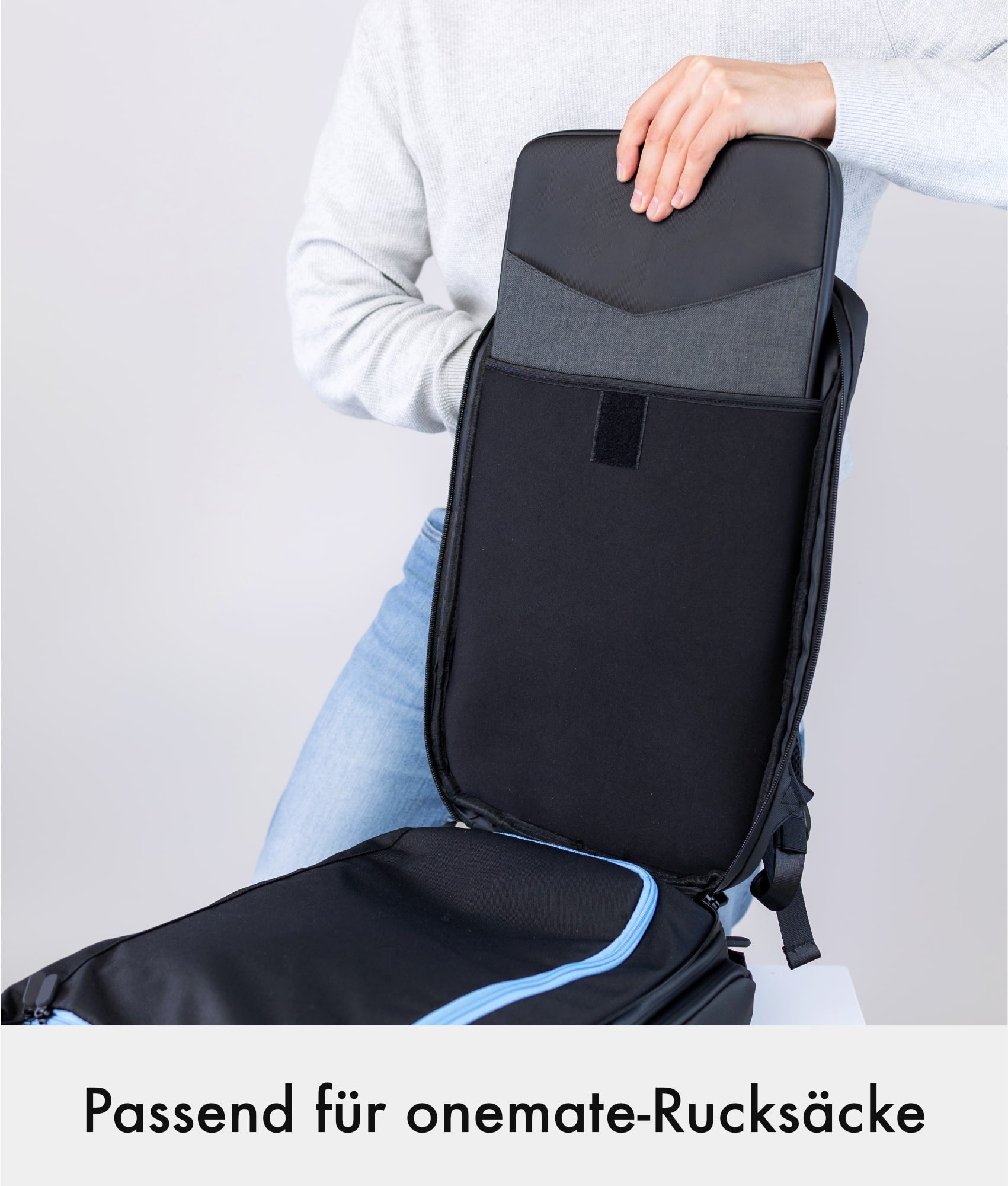 Laptop Sleeve (REUSED)