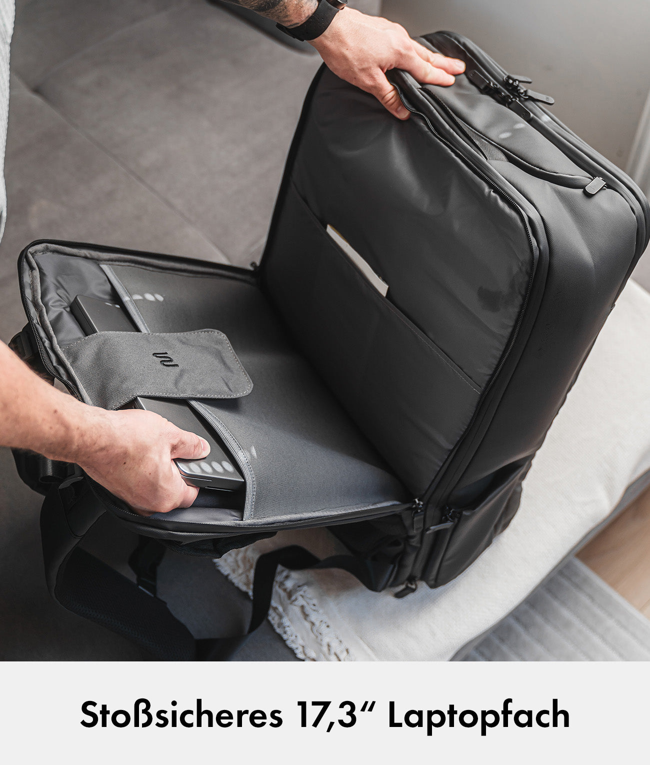 Ultimate Travel Bundle S – Travel Backpack Ultimate 2 + Packing Cubes