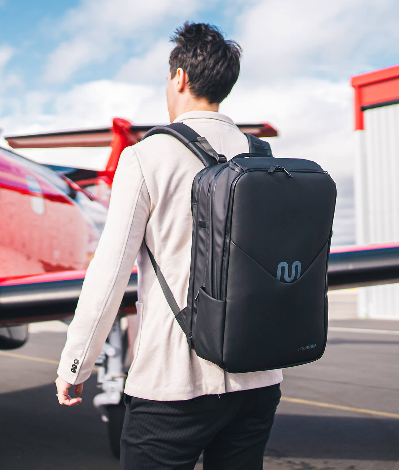 Pro Travel Bundle M – Travel Backpack Pro + Packing Cubes + Toiletry Bag