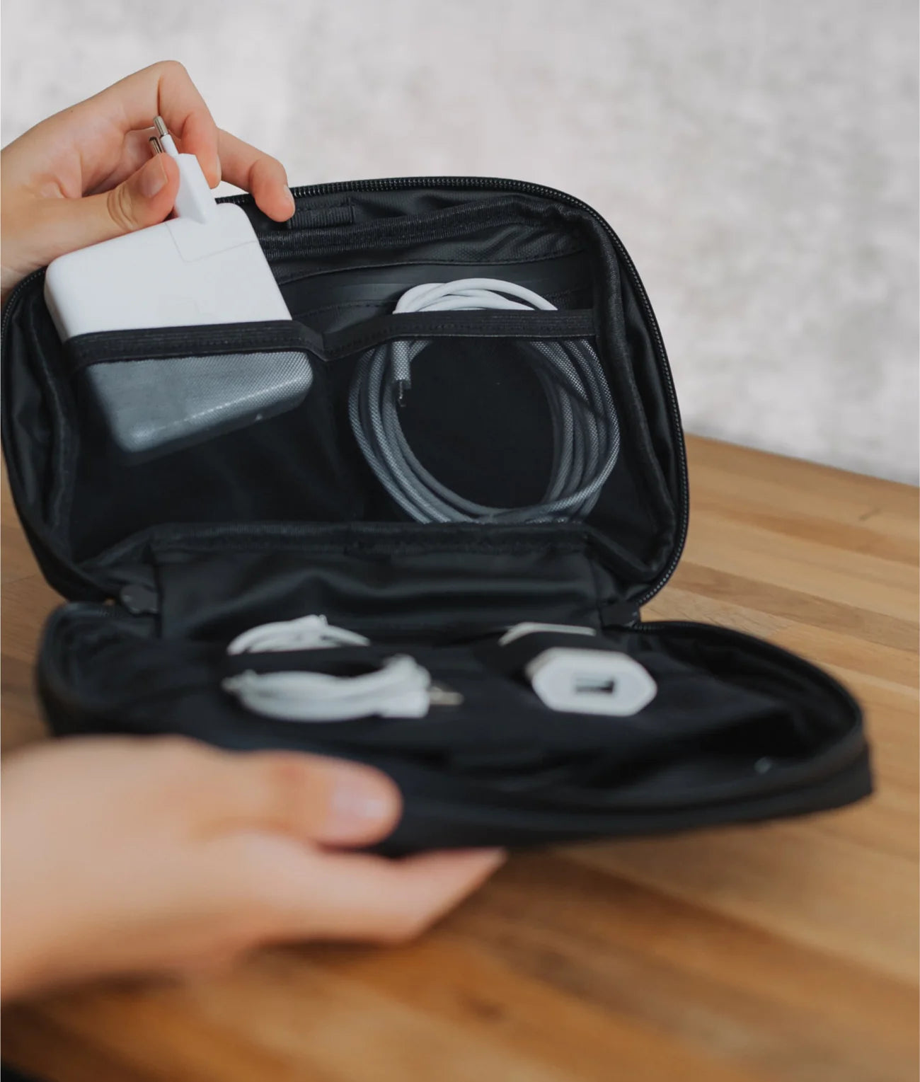 Tech Bundle – Modular Backpack Pro 2 + TechOrganizer